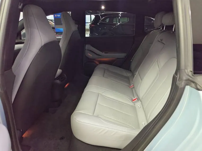 NIO 2022 ET5 75kWh automatic gear 8