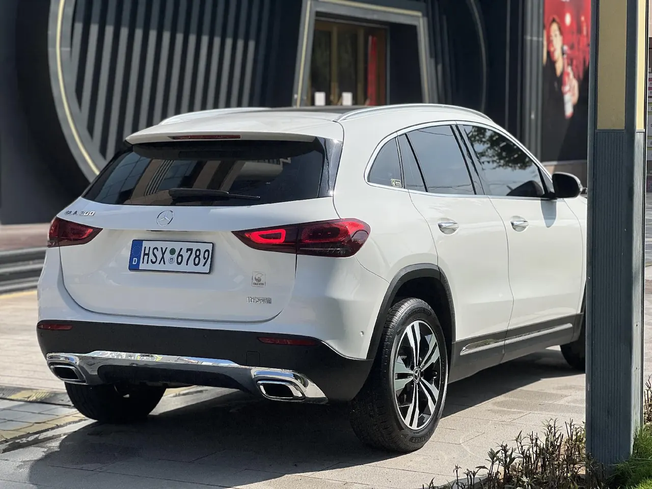 Mercedes Benz 2020 GLA 200 1.3T automatic gear 6