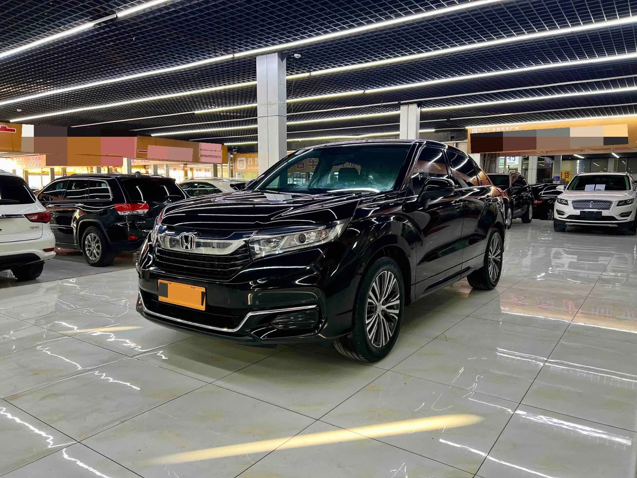 打开图片灯箱:Honda 2020 Crown Road 1.5T Stepless 240TURBO Two-Drive Elite Automatic Gear
