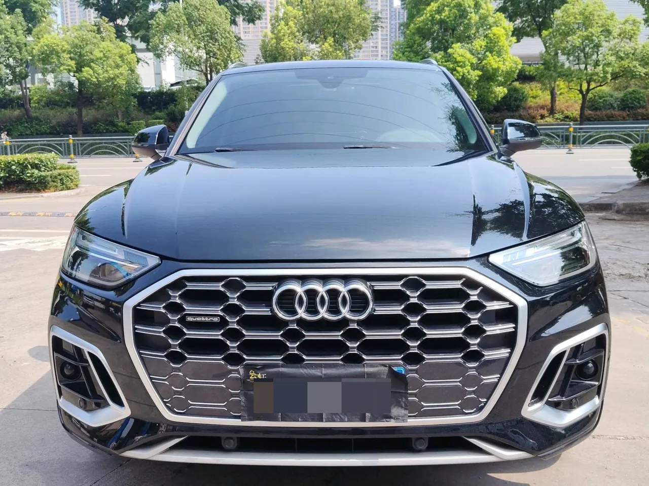 Audi 2022 Q5L 2.0TFSI 40TFSI Fashion Dynamic Automatic 2