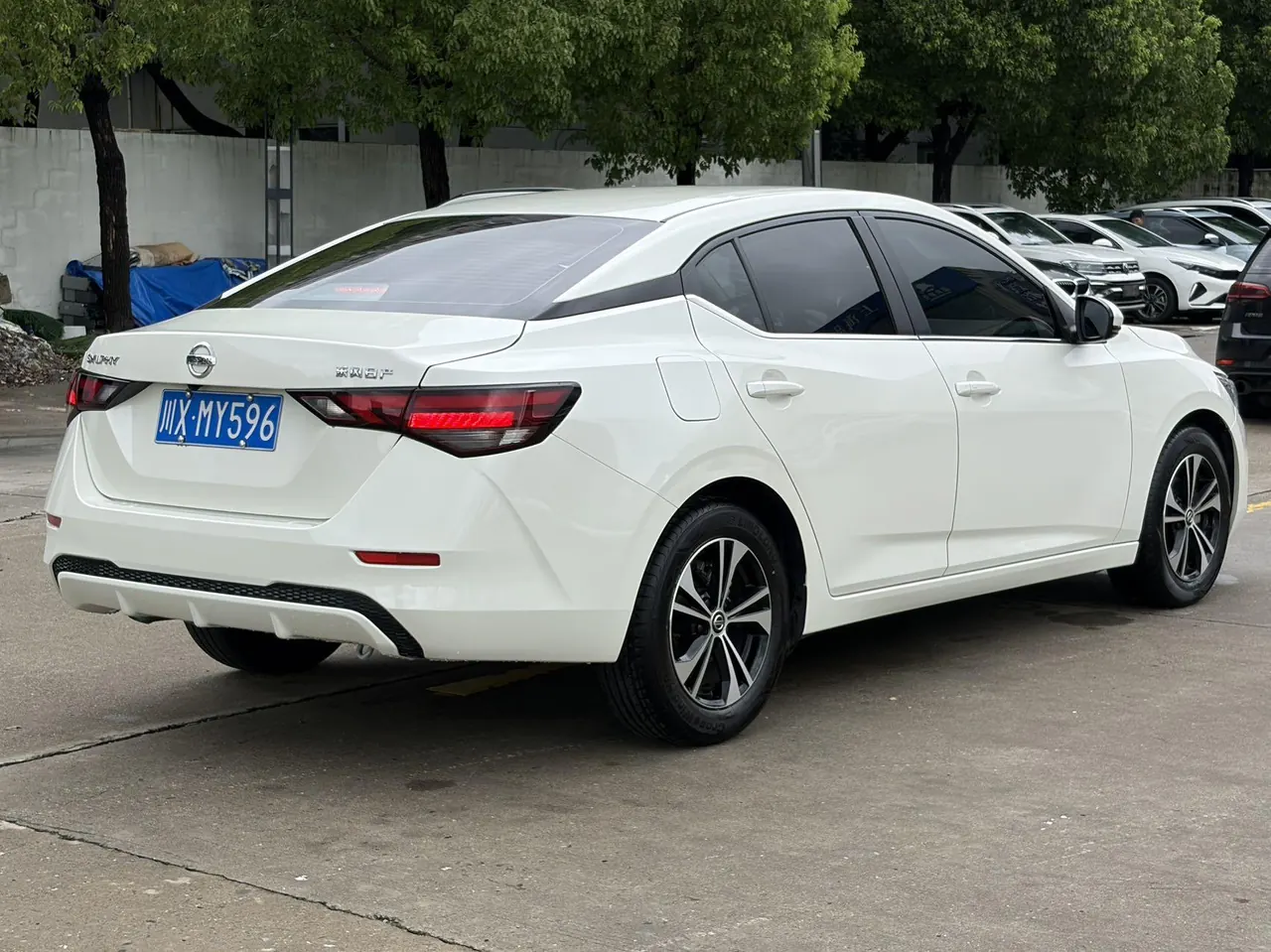 Nissan 2022 Sylphy 1.6 Stepless XL Pleasant Edition Automatic Gear 4
