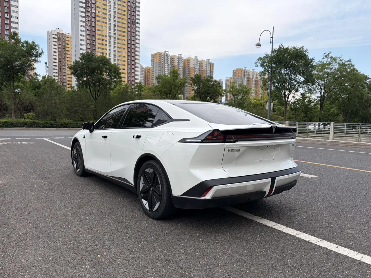 ChangAn Deepal 2022 SL03 1200 Range-extended Automatic Gear 9