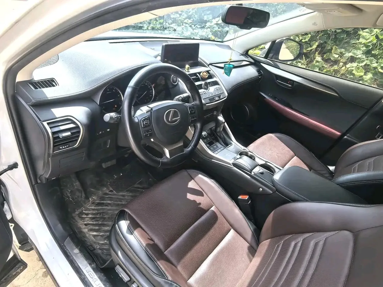 Open image lightbox: Lexus NX (Imported) 2020 NX200 2.0 Stepless Front Edition Automatic Gear