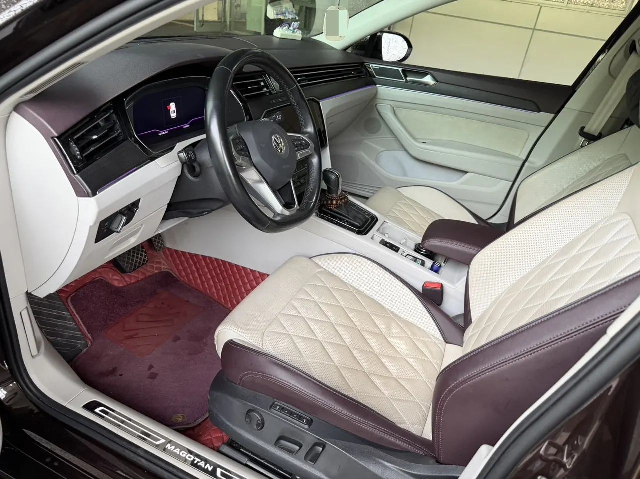 Volkswagen 2020 Magotan 2.0TSI 380TSI flagship automatic gear 3