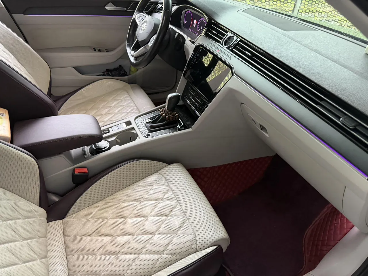 Volkswagen 2020 Magotan 2.0TSI 380TSI flagship automatic gear 5