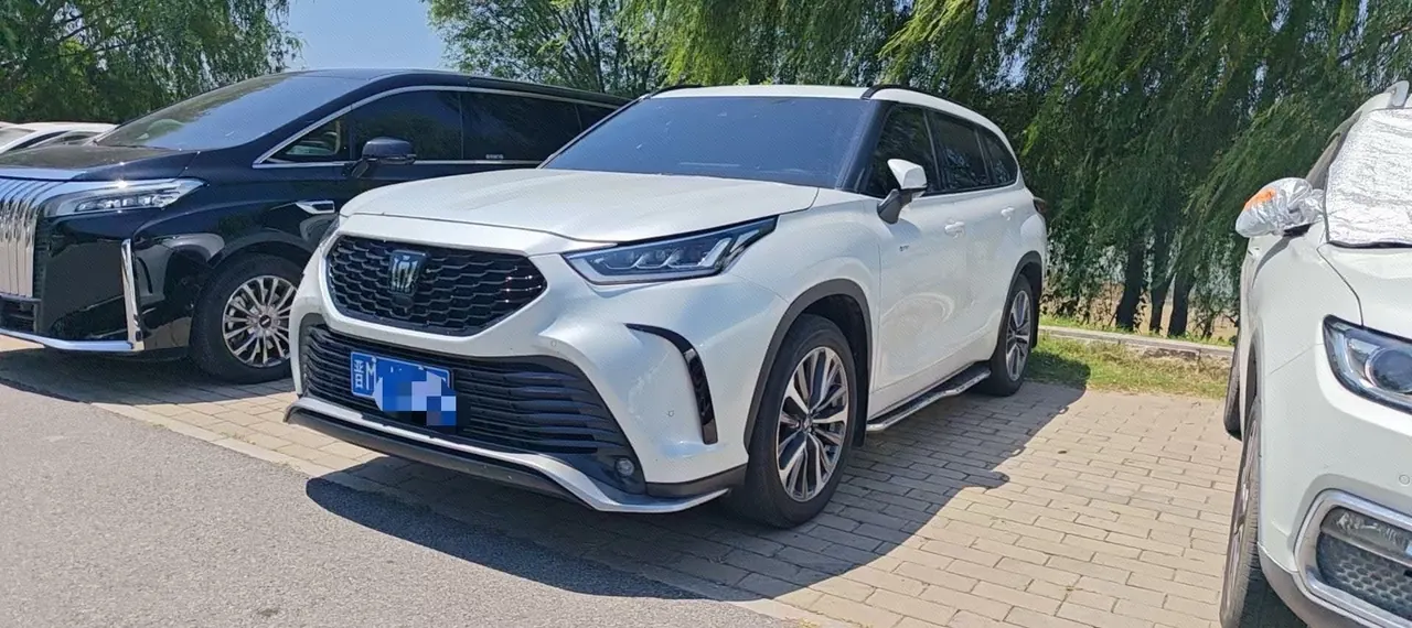 打开图片灯箱:Toyota 2024 Crown Land Release HEV 2.5 Stepless Four-wheel Drive Deluxe Edition Automatic Gear