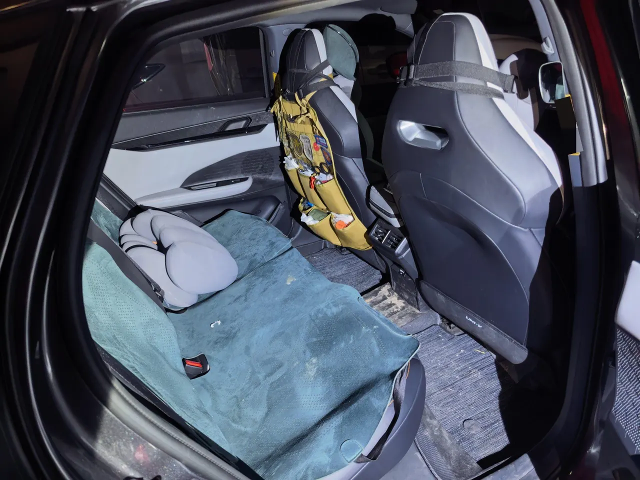 ChangAn 2024 UNI-V Smart Electric iDD 1.5 Stepless Blue Whale 136km Smart Auto 6