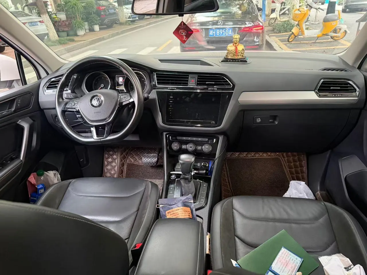 Volkswagen 2020 Tiguan L 2.0TSI 330TSI Two-Drive Panoramic Comfort Edition Automatic Gear 8