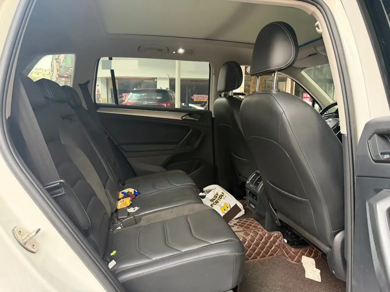 Volkswagen 2020 Tiguan L 2.0TSI 330TSI Two-Drive Panoramic Comfort Edition Automatic Gear 9