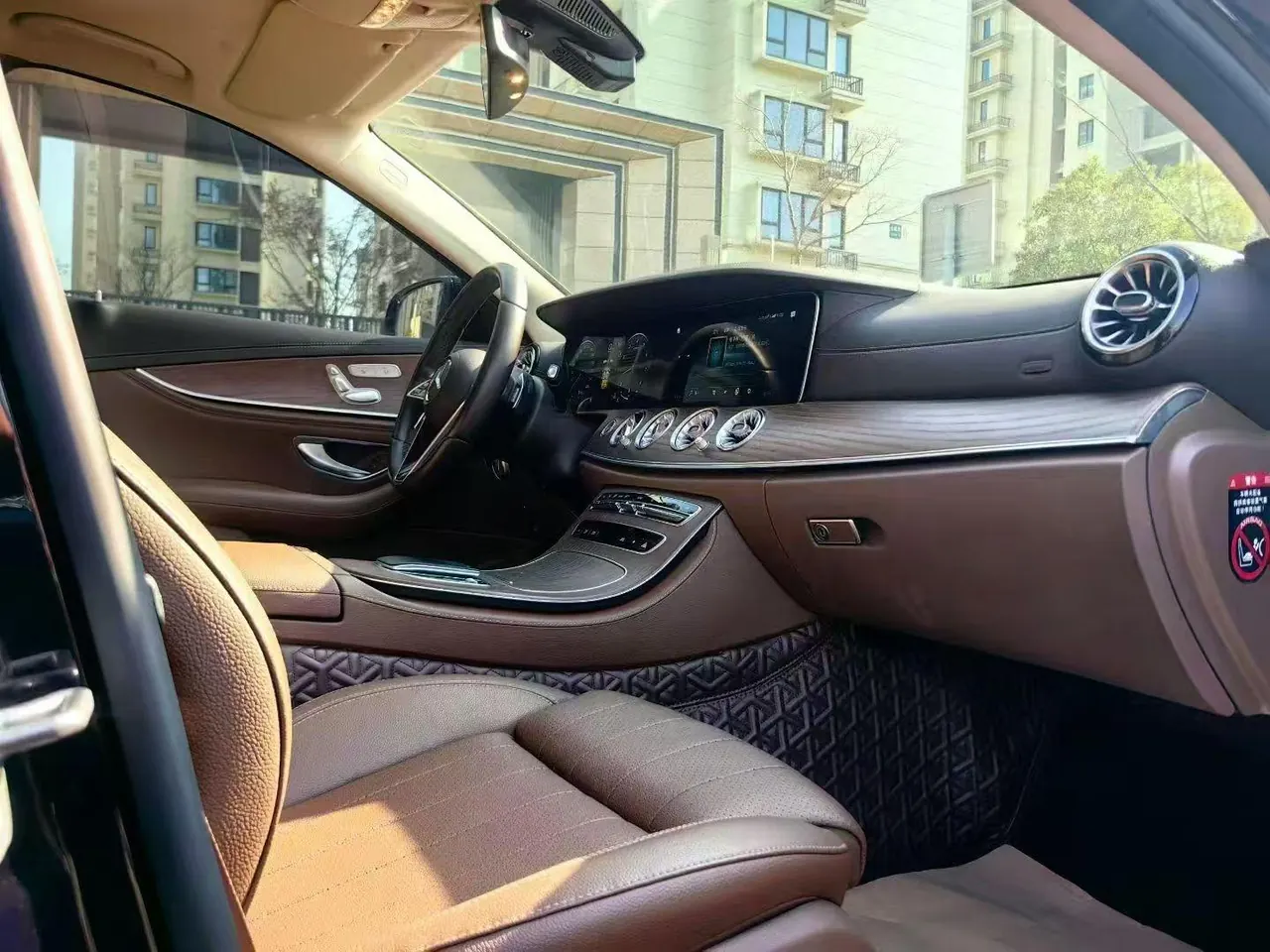 Mercedes Benz E Class 2022 E 300 L 2.0T Luxury (Change 2) Automatic Gear 6