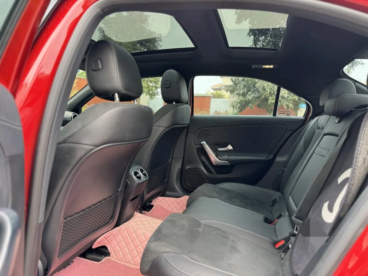 Mercedes Benz Class A 2023 A 200 L 1.3T Fashion Automatic Gear 3