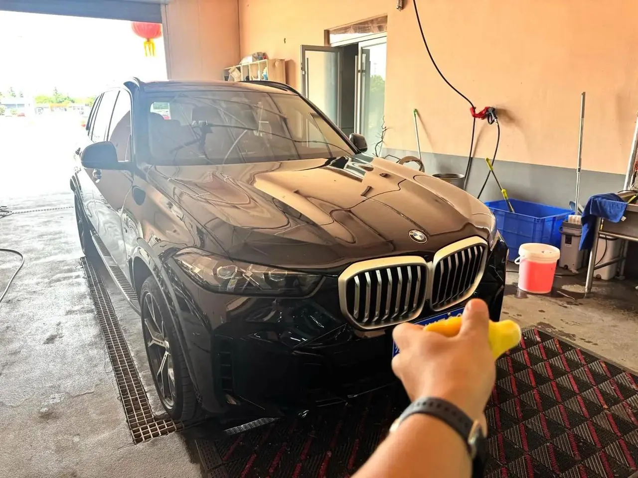 BMW 2023 X5 xDrive30Li 48V 2.0T exclusive m sports obsidian night suit automatic gear 2