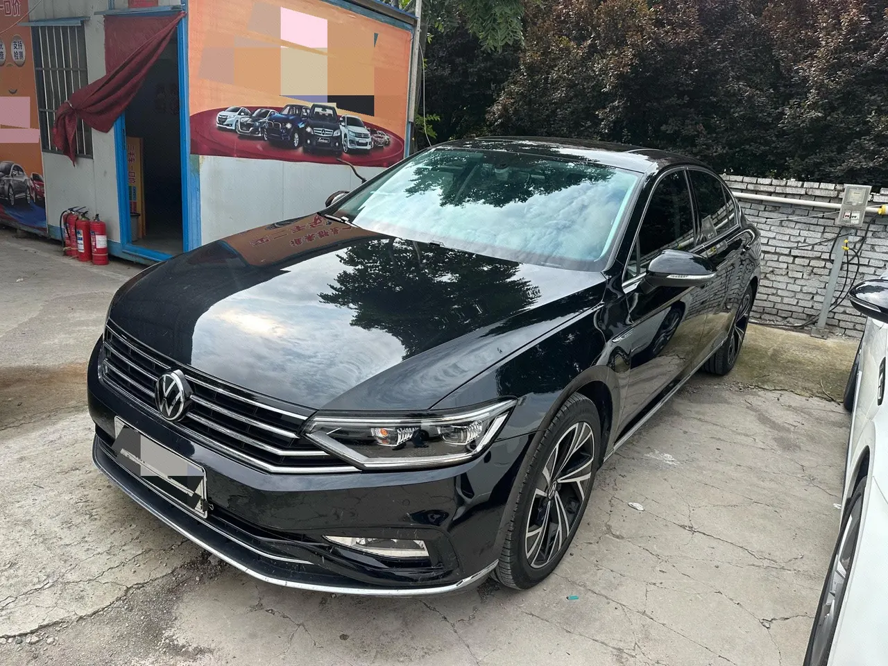 Open image lightbox: Volkswagen 2020 Magotan 2.0TSI 330TSI luxury automatic transmission