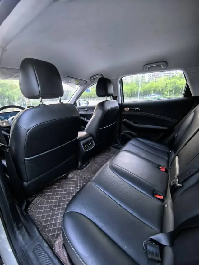 BaoJun 2024 Sea of Clouds 1.5 140km Automatic 8