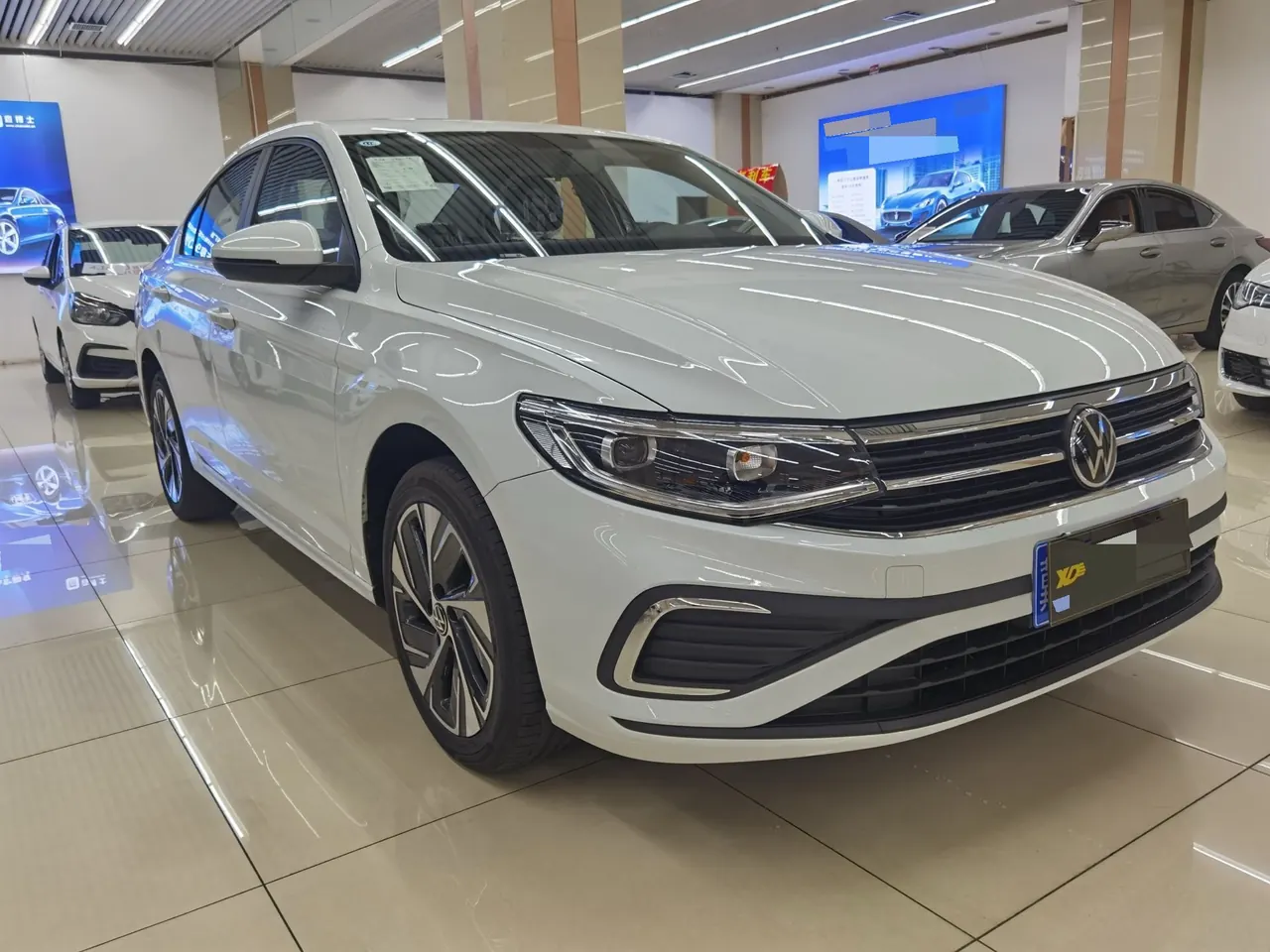 Volkswagen 2026 Bora 1.2TSI 200TSI Yuexing Navigation Edition Automatic Gear 2
