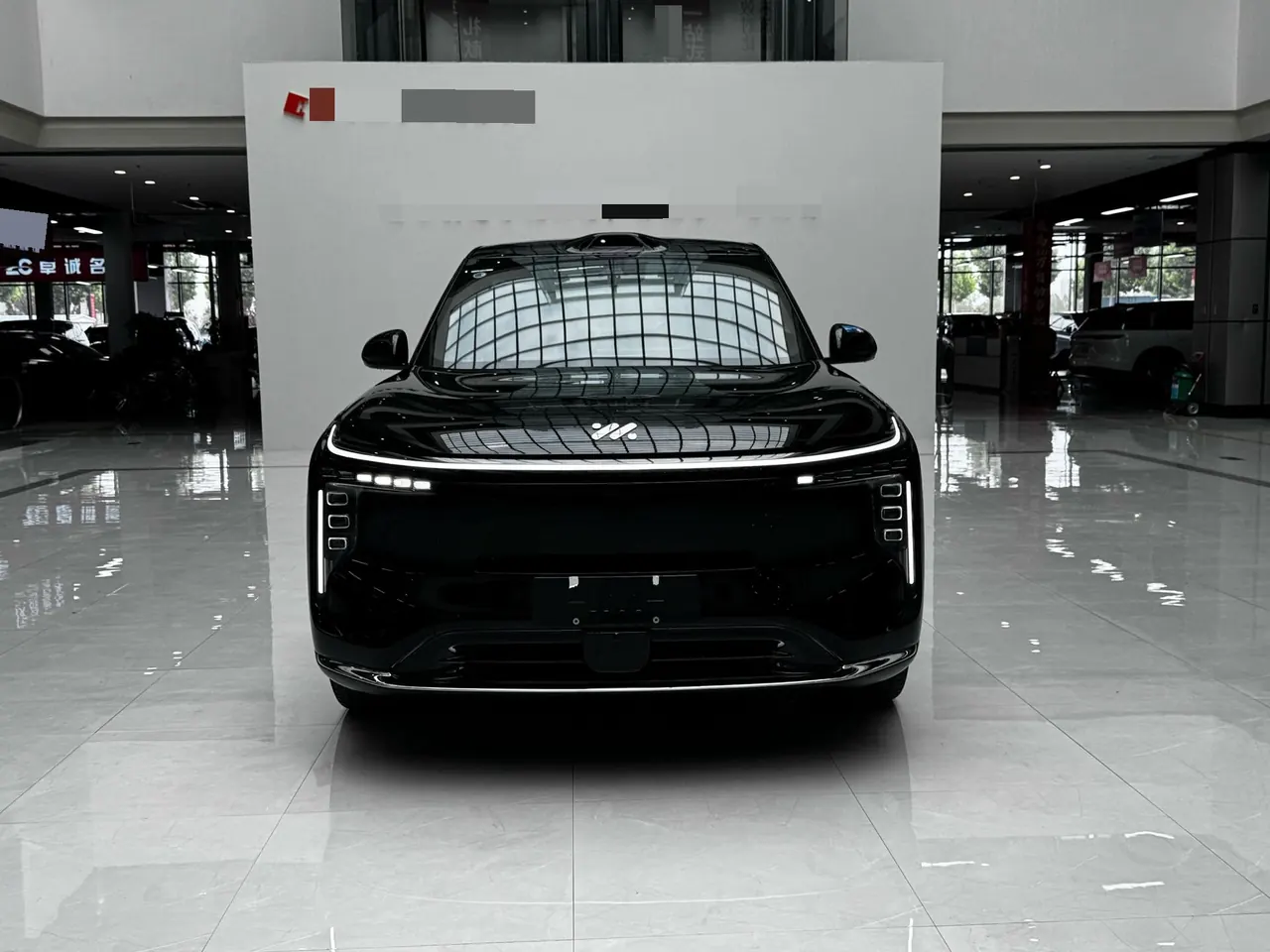 IM 2026 IM LS8 66 Ultra Luxury Six-seat Automatic Gear 2