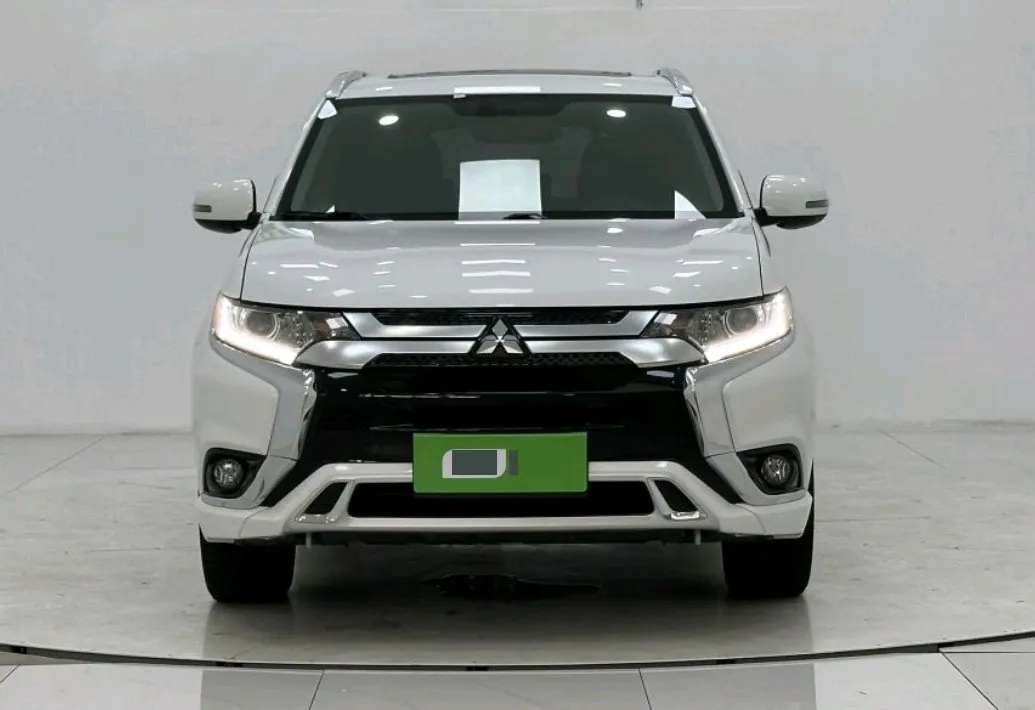 Mitsubishi 2020 Outlander 2.0 Stepless Two-Drive Enjoy Edition 5-seat Automatic Gear 2