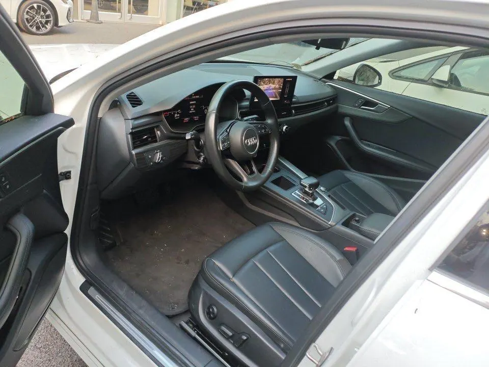 Audi 2020 A4L 2.0TFSI 40TFSI Fashion Elegant Automatic 6