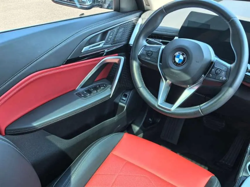 BMW 2023 X1 sDrive20Li 1.5T X Design Package Automatic Transmission 10