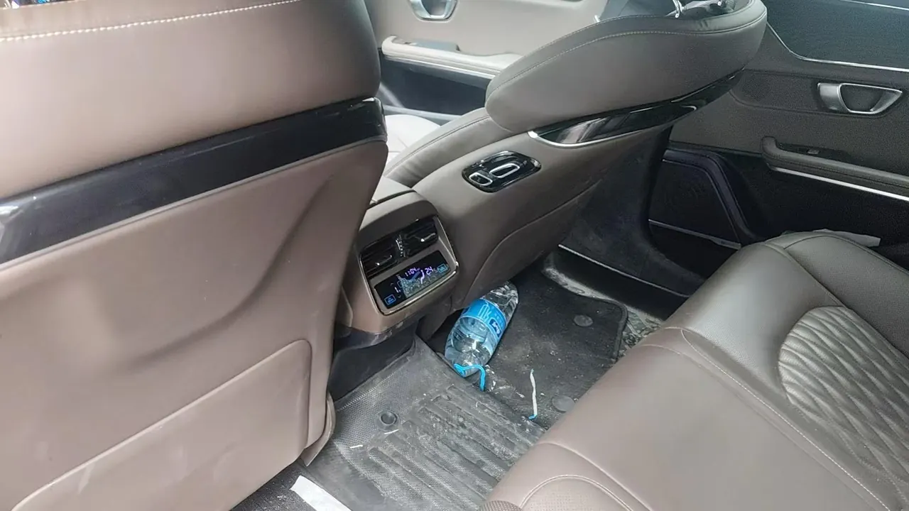 BYD 2020 Han DM 2.0T four-wheel drive performance version luxury automatic gear 7