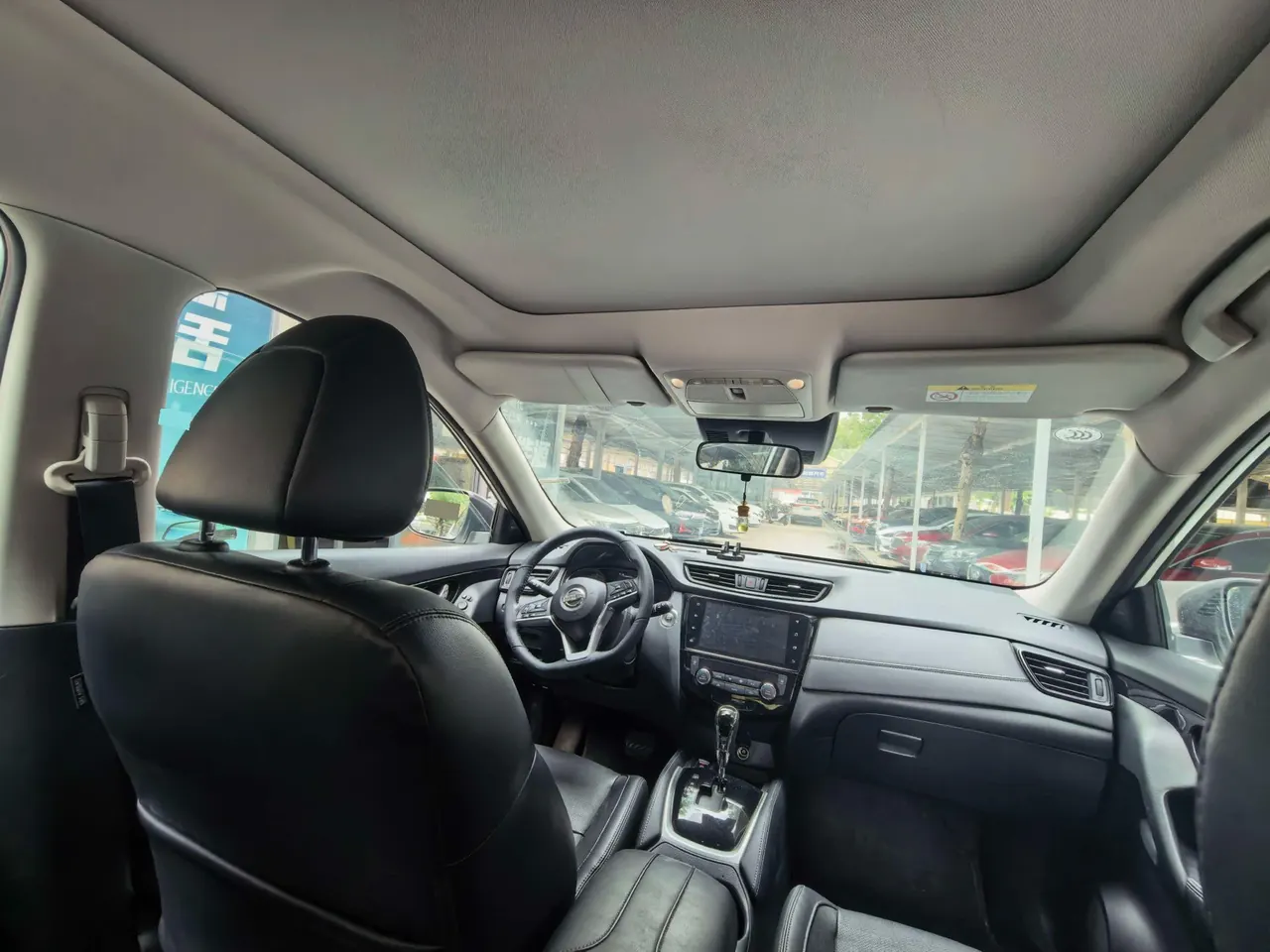 Nissan 2020 Qijun 2.0 Stepless XL ITS Two-Drive Comfort Edition Automatic Gear 5