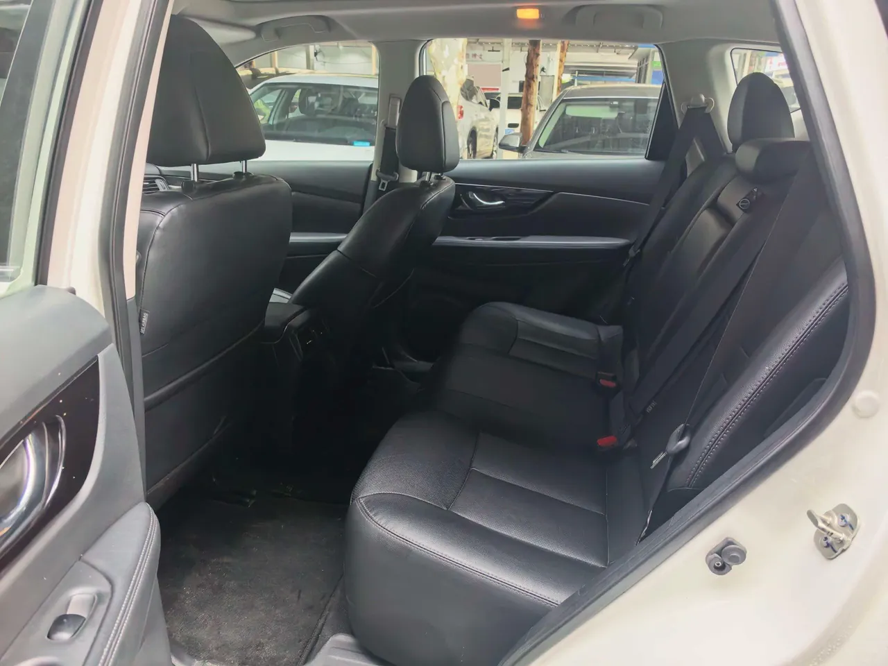 Nissan 2020 Qijun 2.0 Stepless XL ITS Two-Drive Comfort Edition Automatic Gear 6