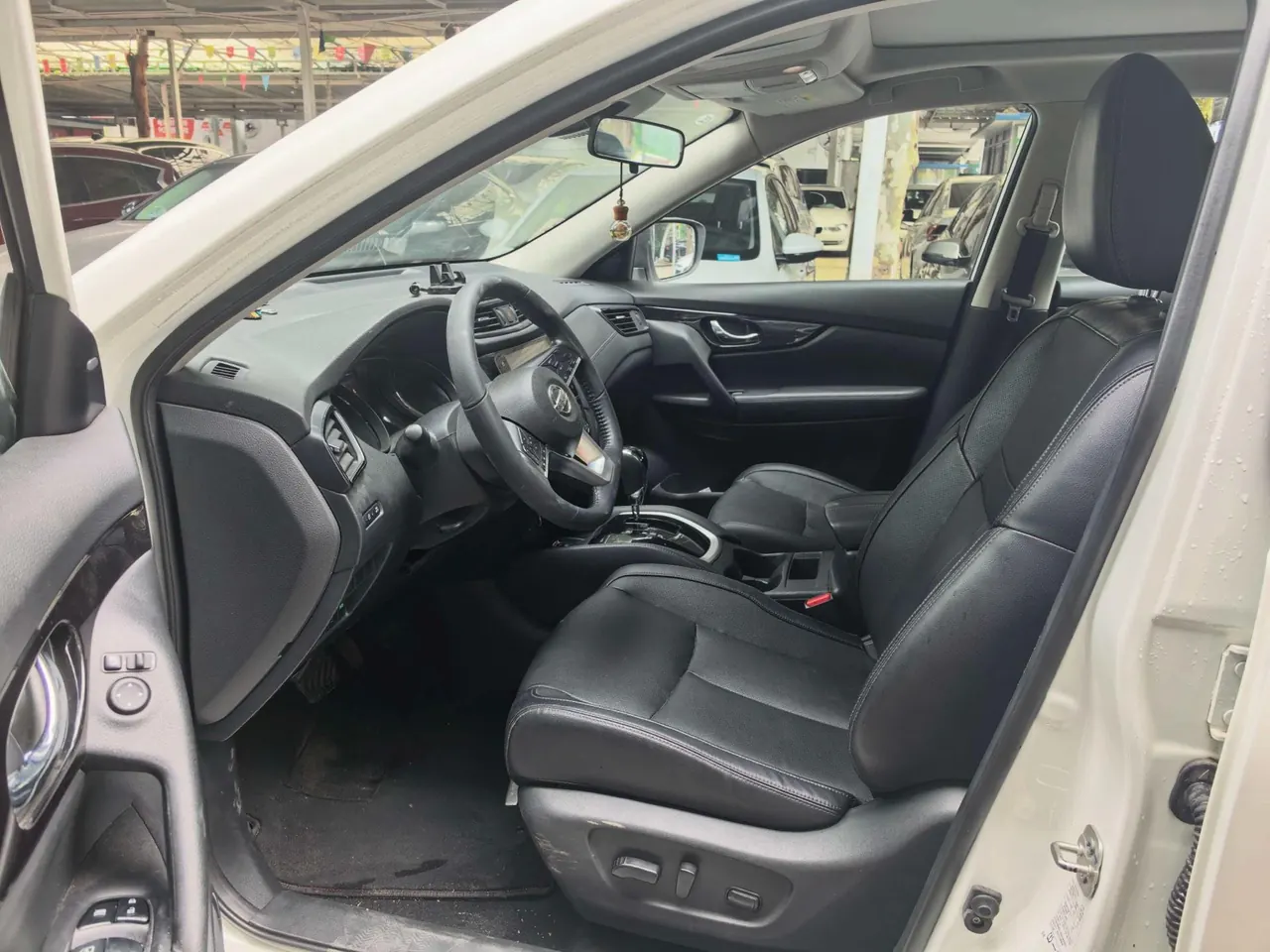 Nissan 2020 Qijun 2.0 Stepless XL ITS Two-Drive Comfort Edition Automatic Gear 7