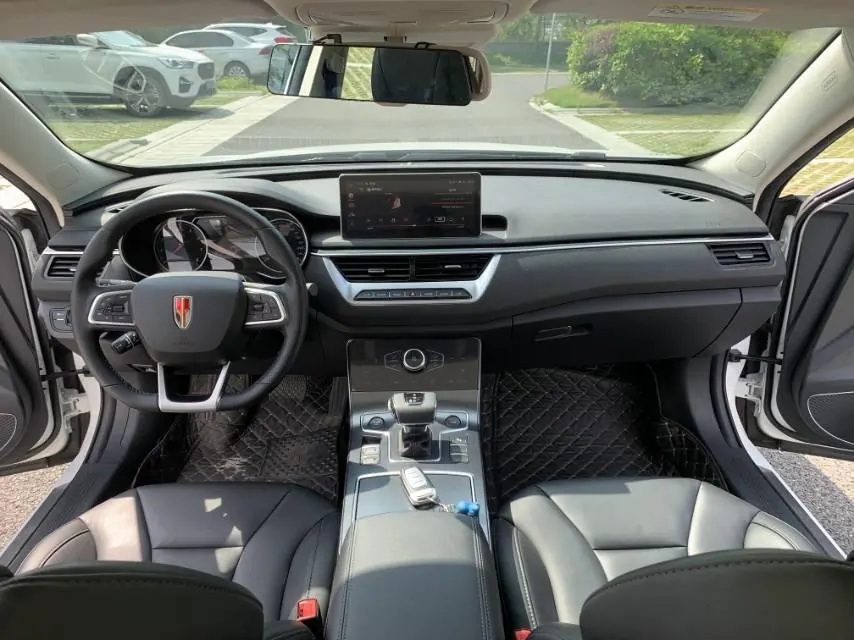 HongQi 2024 H5 1.5T Zhilian Flag Rhyme Edition Automatic Gear 8