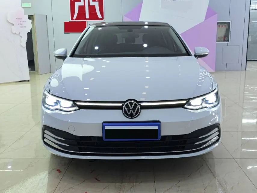Volkswagen 2024 Golf 8 PRO 1.4TSI Master Edition Automatic Gear 2