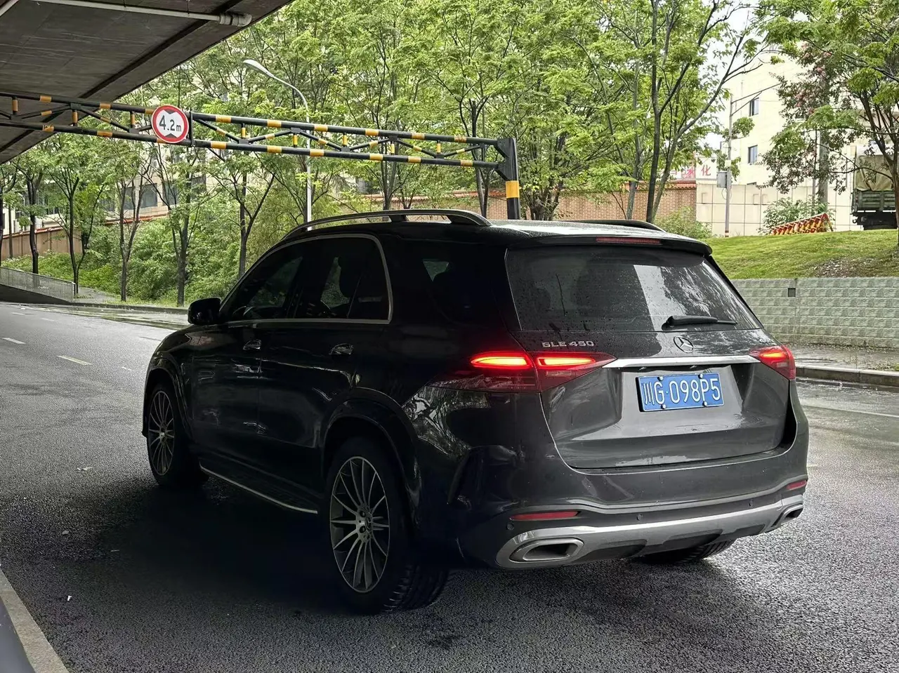 Mercedes Benz GLE (Imported) 2023 GLE 450 4MATIC 48V 2.5T Luxury Automatic Gear 3