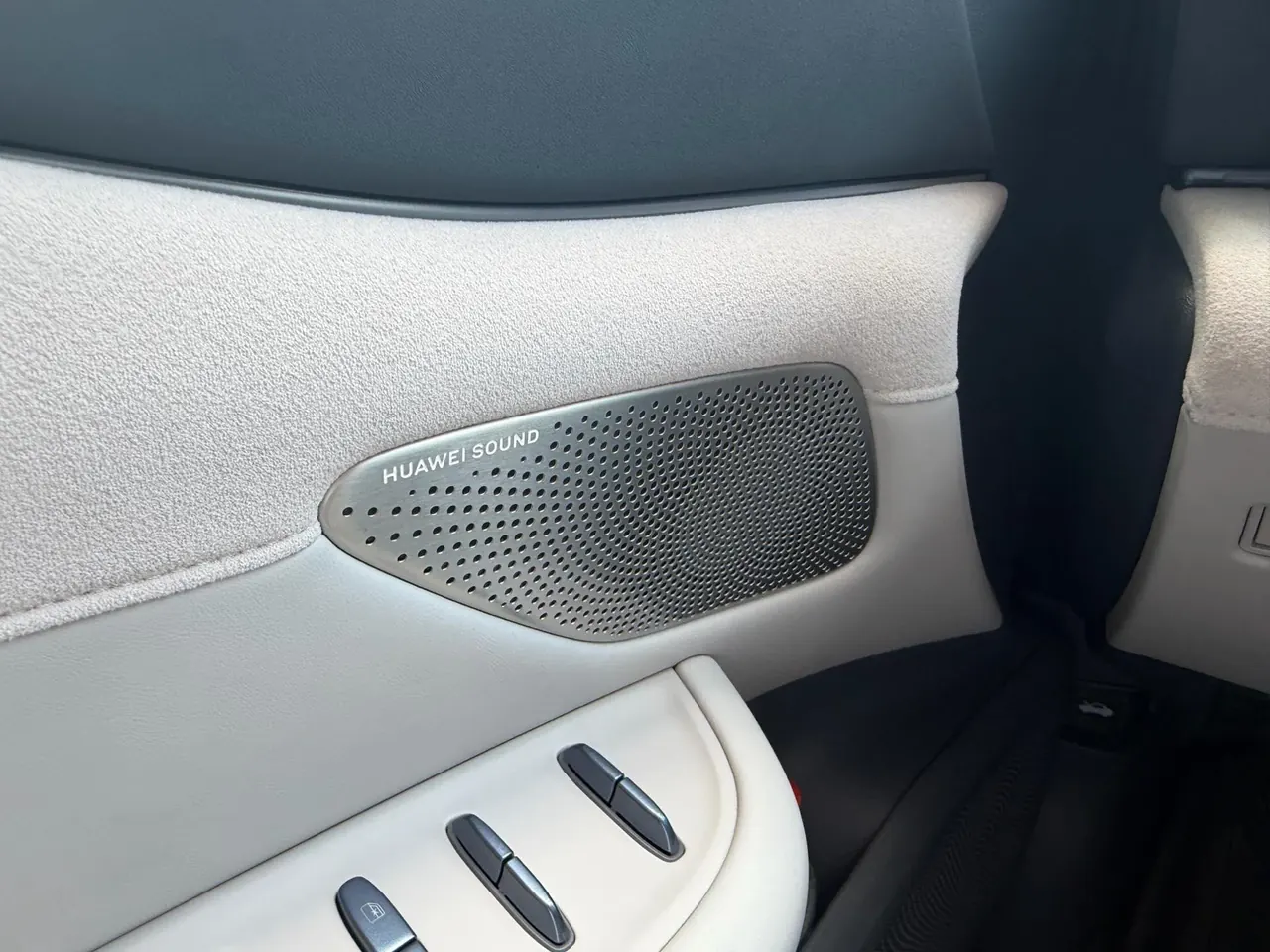 Nissan 2026 Teana 2.0T Stepless Hongmeng Cockpit Flagship Automatic Gear 8
