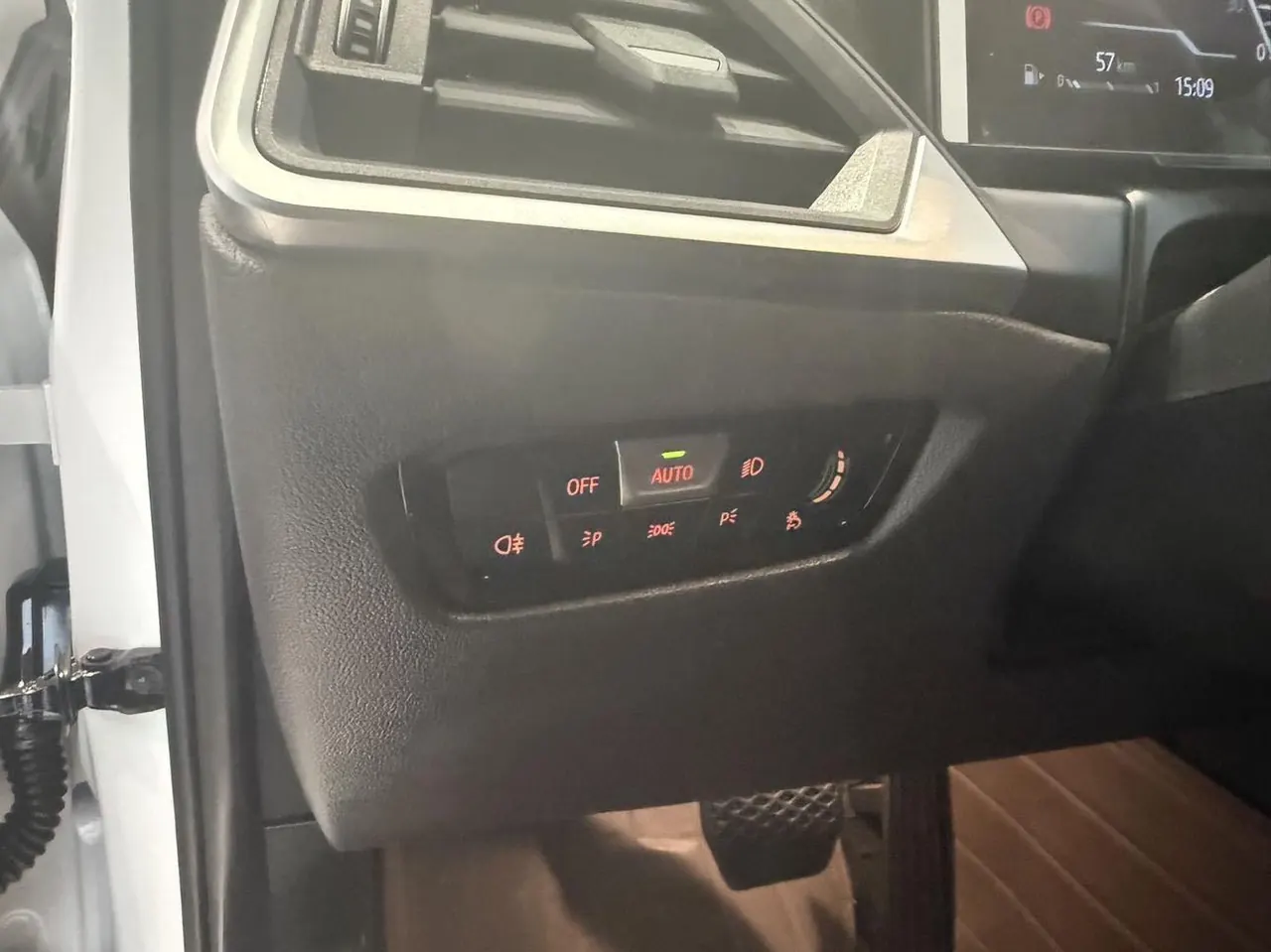 BMW 3 Series 2023 320Li 2.0T M Sports Suit Automatic Gear 12