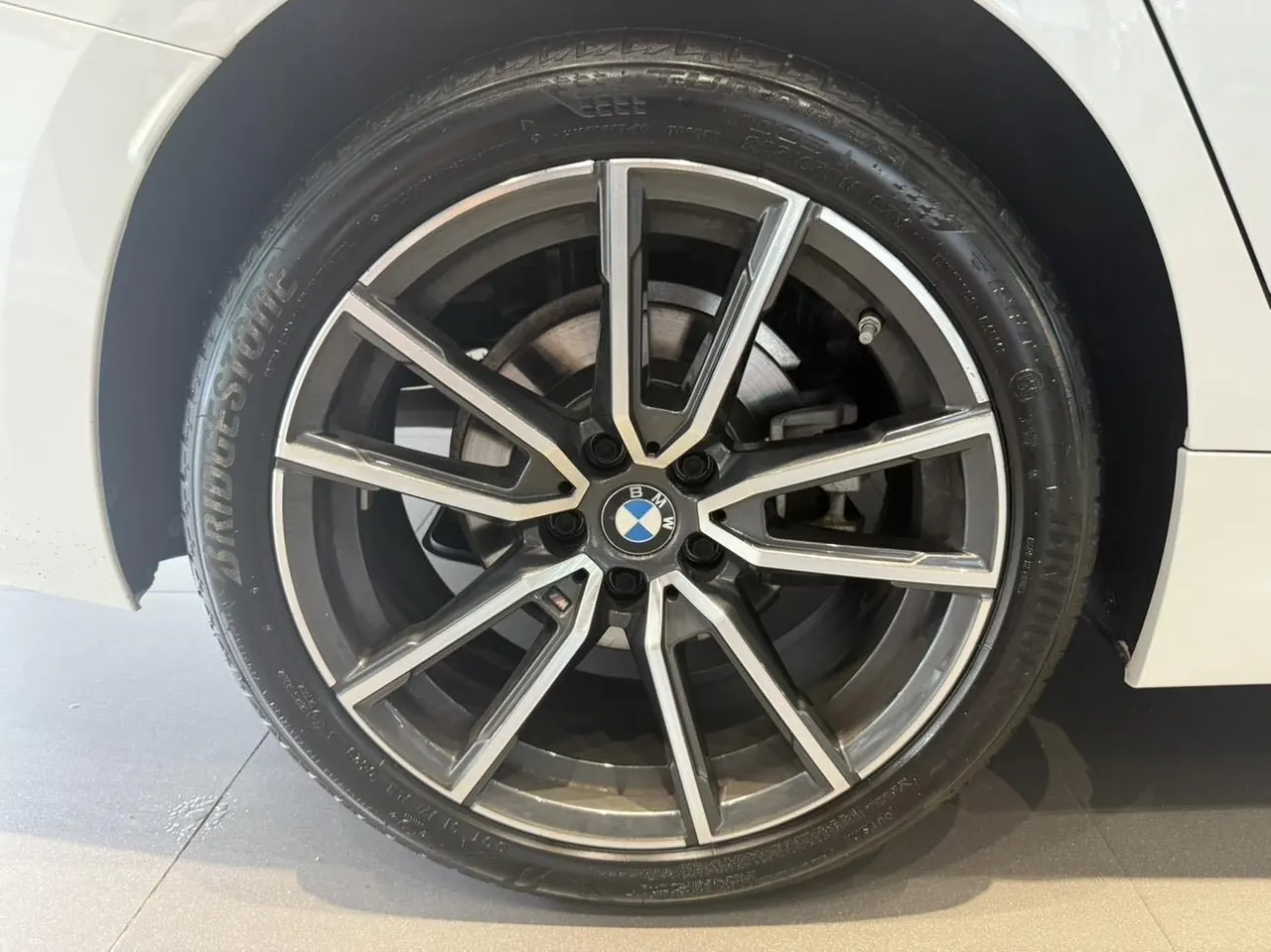 BMW 3 Series 2023 320Li 2.0T M Sports Suit Automatic Gear 22