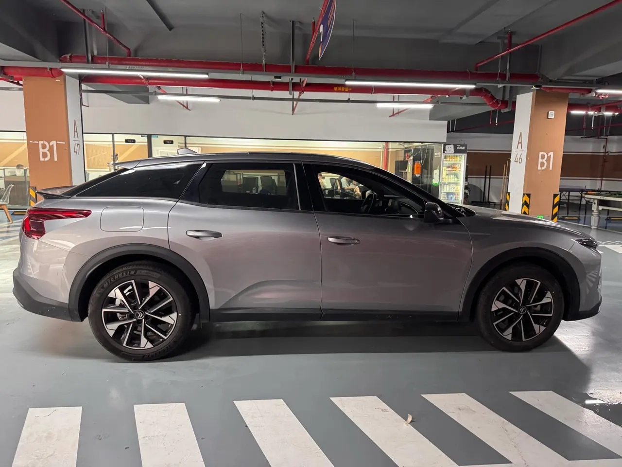 Citroen Versailles C5 X 2022 C5 X 1.6T Enjoy an Uncommon Year of Tiger Opening Edition Automatic Gear 6