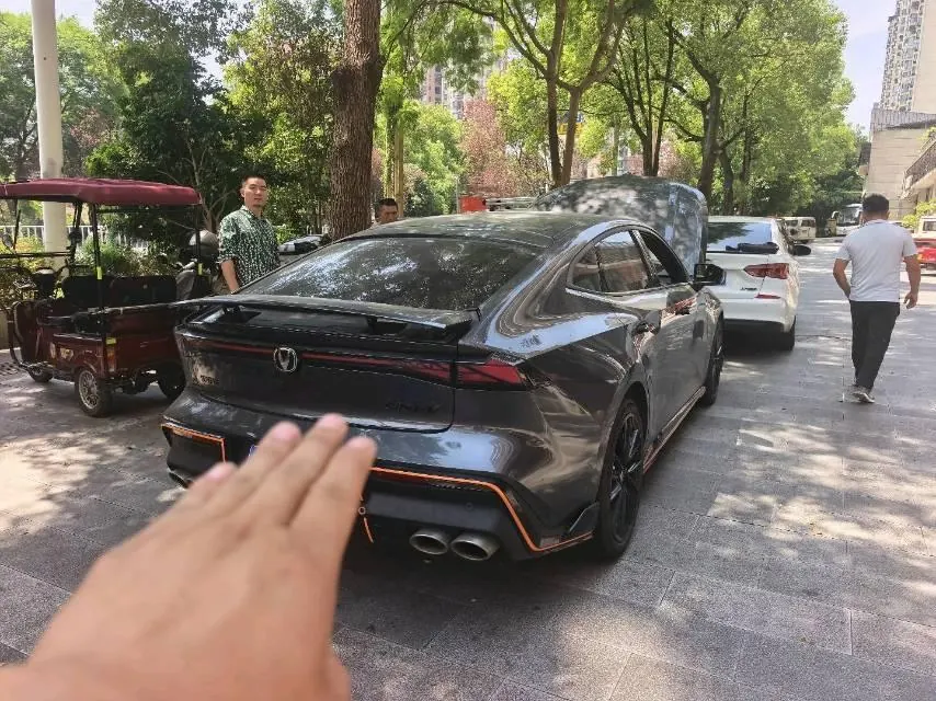 ChangAn 2023 UNI-V 2.0T Leading Speed Edition Automatic Gear 3