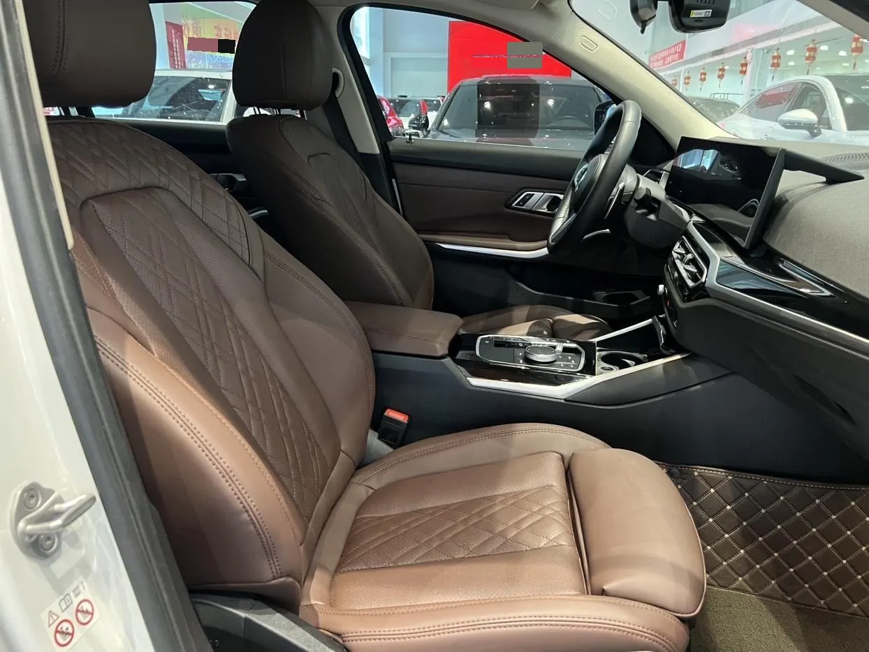 BMW 3 Series 2023 320Li 2.0T M Sports Suit Automatic Gear 10