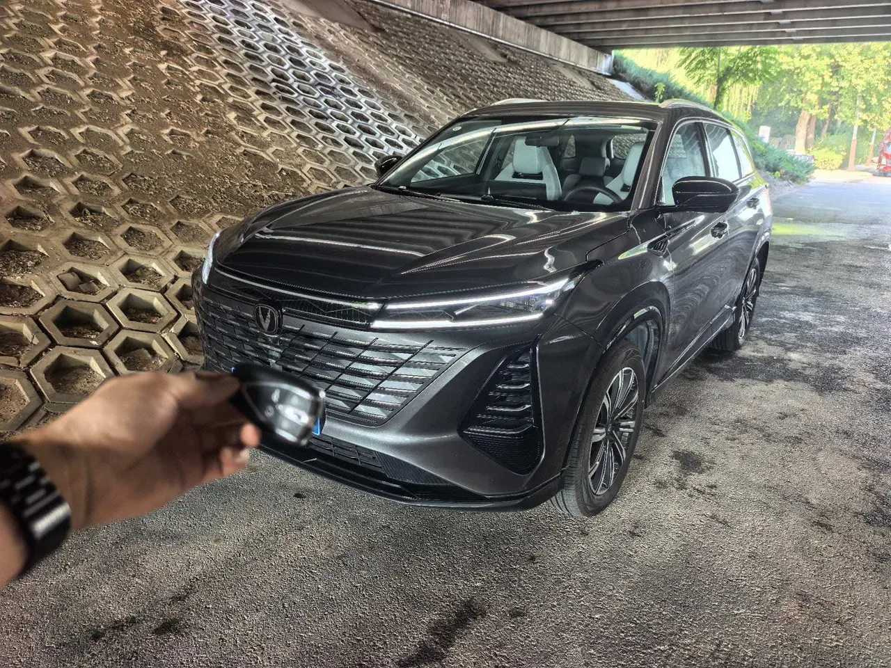 Open image lightbox: ChangAn 2026 CS75 PLUS 1.5T Smart Champion Edition New Blue Whale Smart Navigation Automatic Gear