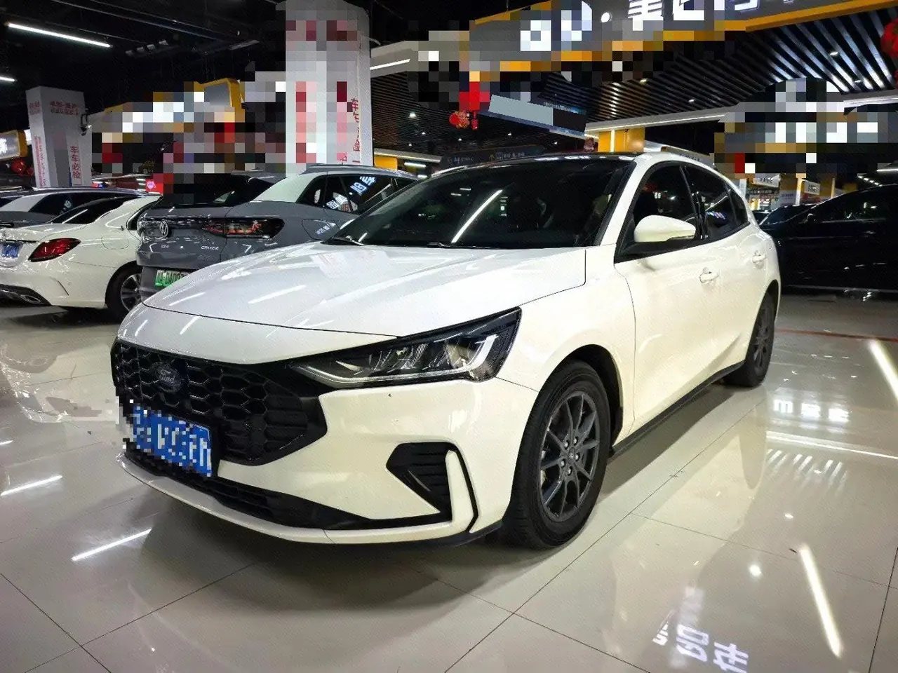 Open image lightbox: Ford 2022 Fox-hatchback 1.5T EcoBoost 180 Racing Edition Automatic Gear