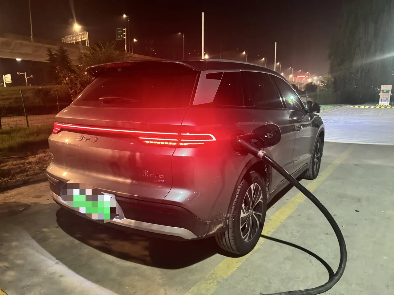BYD Song Pro New Energy 2026 Song Pro DM-i 1.5 Stepless 133KM Exceed Automatic Gear 5