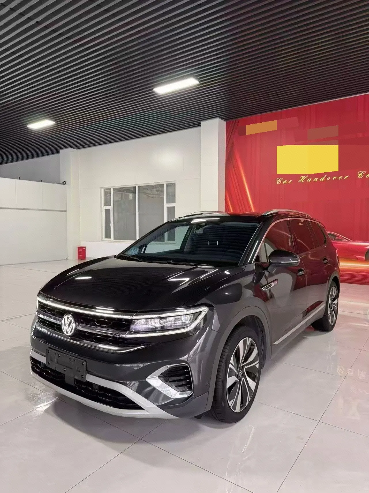 Open image lightbox: Volkswagen 2023 models of 2.0TSI 380TSI four-wheel drive luxury version Pro 6 (modified) automatic gear