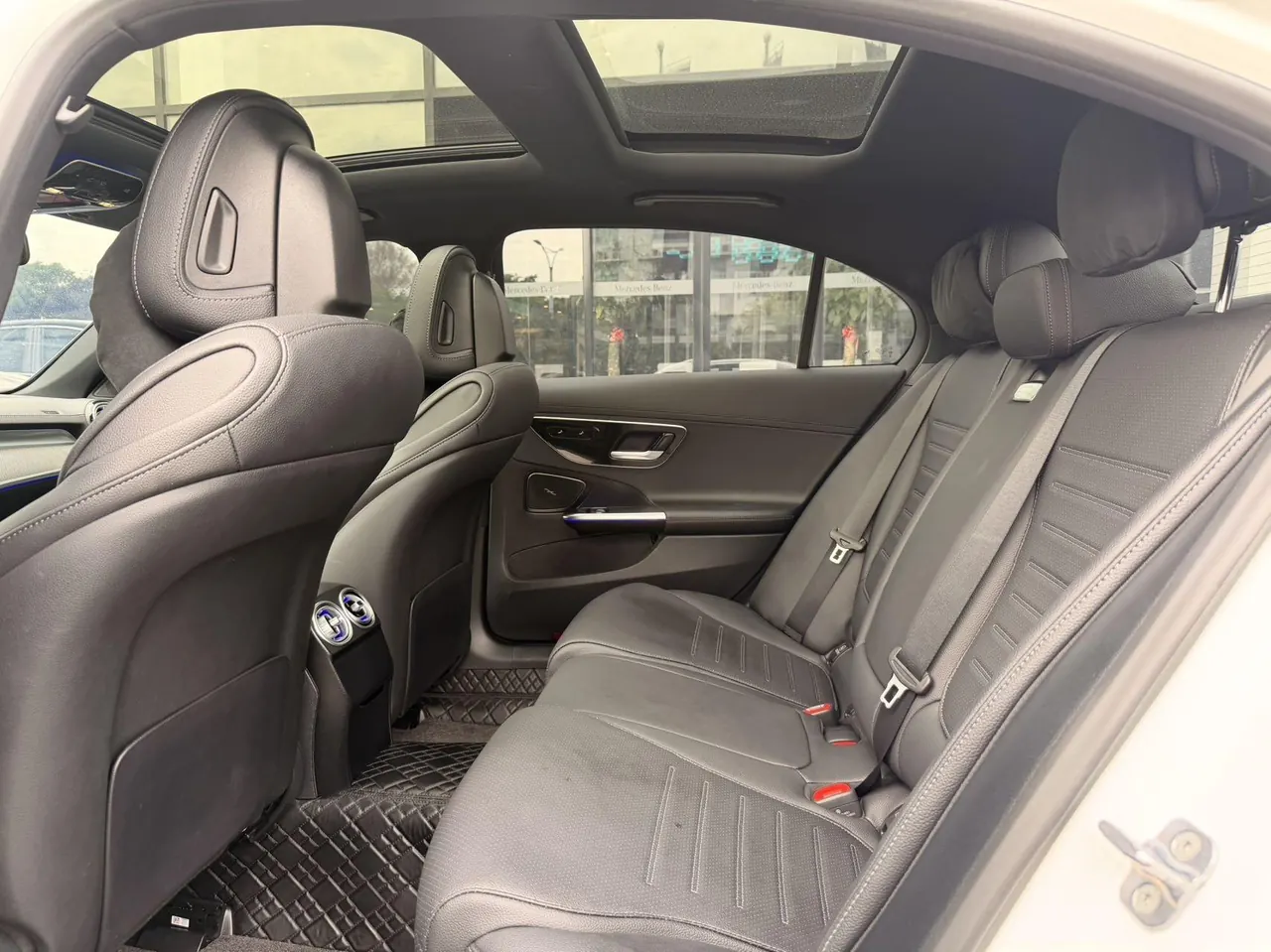 Mercedes Benz Class C 2024 C 260 L 48V 1.5T Sports Edition (Modified 3) Automatic Gear 6
