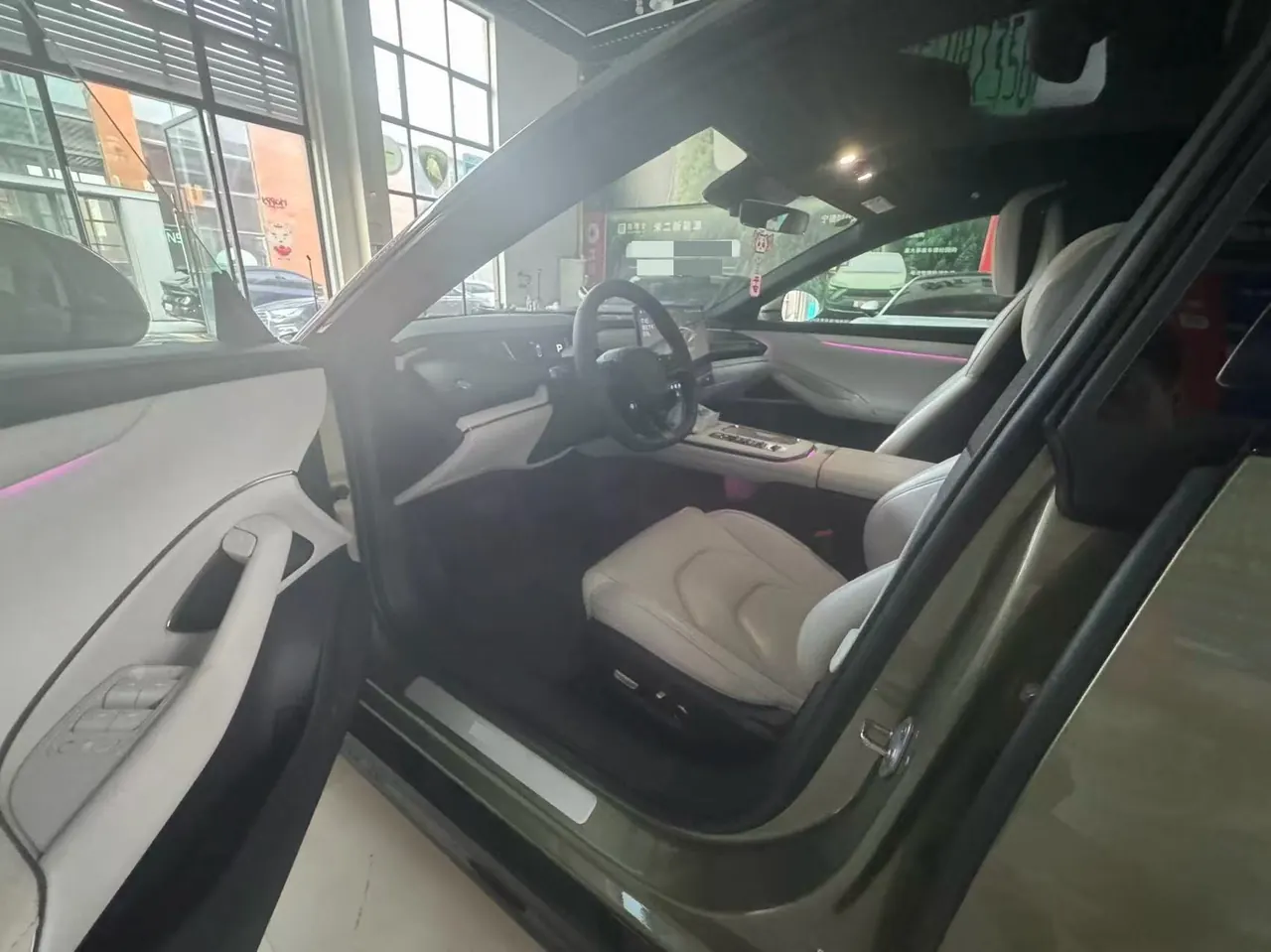 MI 2024 SU 7 830km Rear Drive Ultra Long Endurance High-end Smart Drive Pro Edition Automatic Gear 4