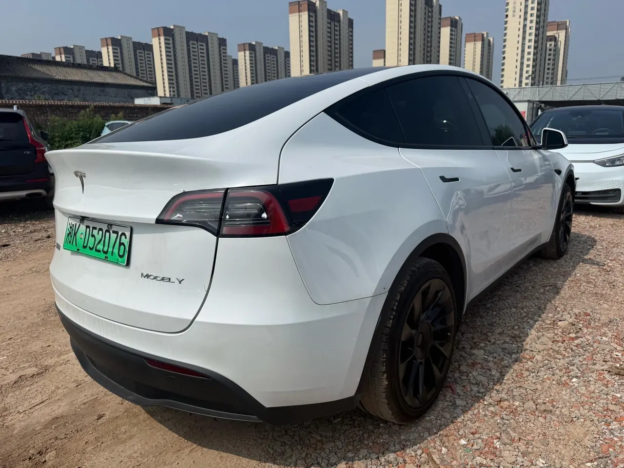 Tesla 2024 Model Y rear-wheel drive version automatic transmission 5
