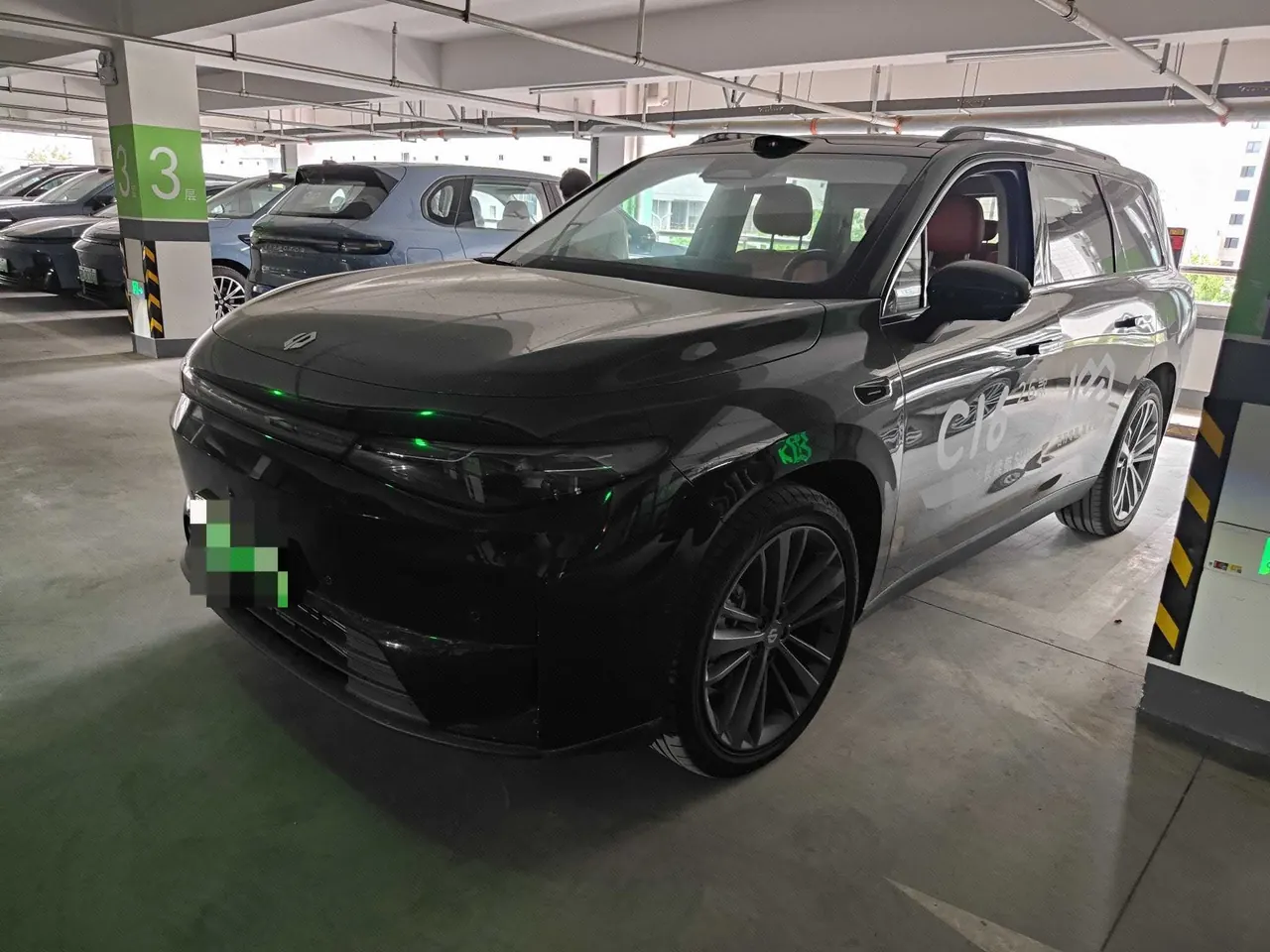 Open image lightbox: Leapmotor 2026 C 16 280 Laser Radar Zhizun Edition 6-seat Automatic Gear