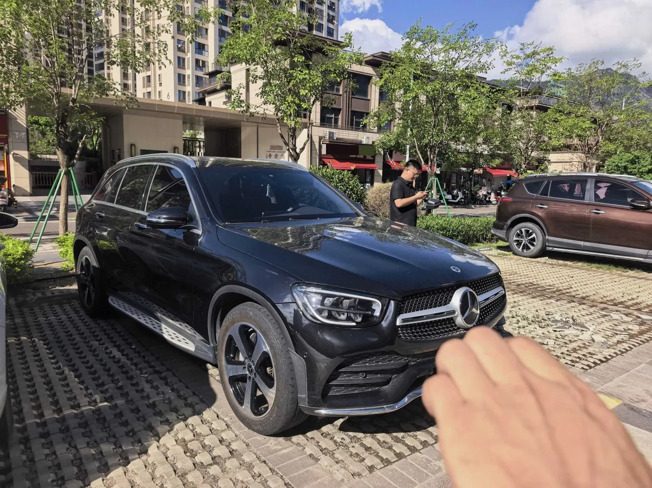 Mercedes Benz 2022 GLC 260 L 4MATIC 2.0T Dynamic (Change 2) Automatic Gear 3