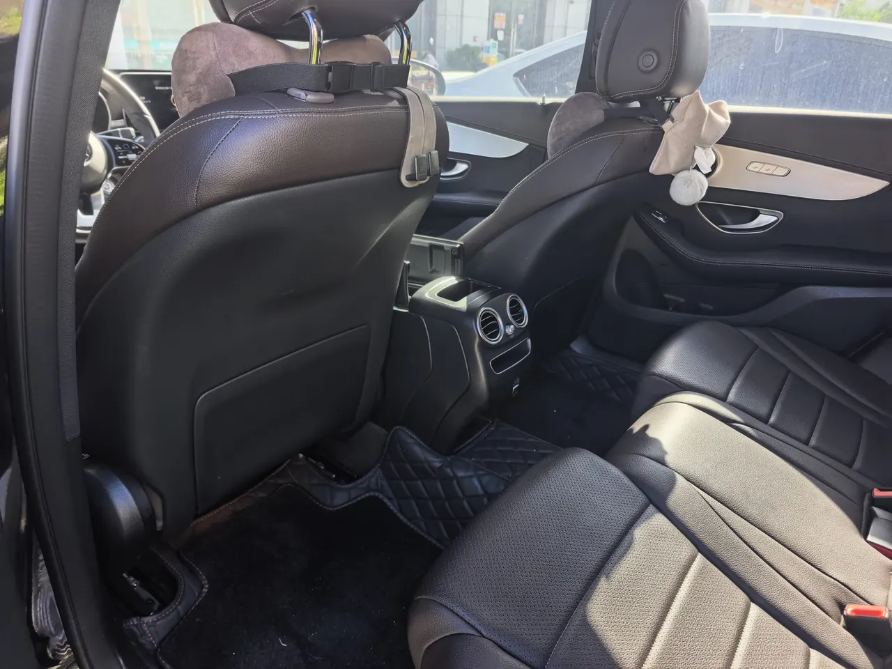 Mercedes Benz 2022 GLC 260 L 4MATIC 2.0T Dynamic (Change 2) Automatic Gear 5