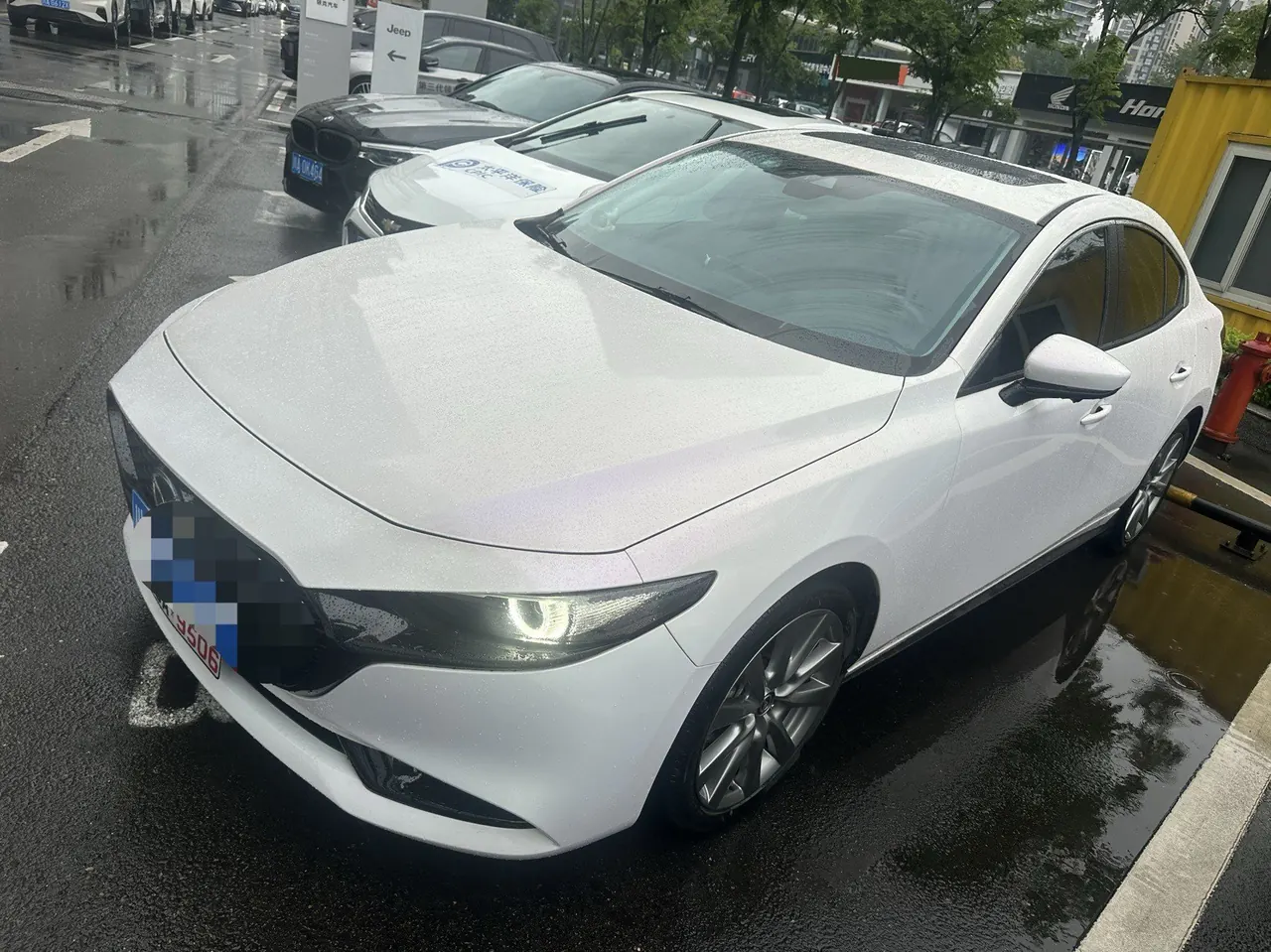 Open image lightbox: Mazda 3 Oncorsela 2022 Mazda 3 Oncorsela-sedan 2.0 quality smart version automatic transmission