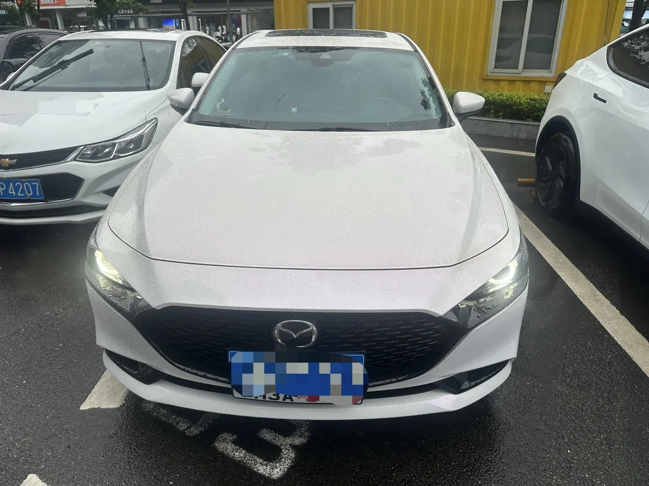 Mazda 3 Oncorsela 2022 Mazda 3 Oncorsela-sedan 2.0 quality smart version automatic transmission 2