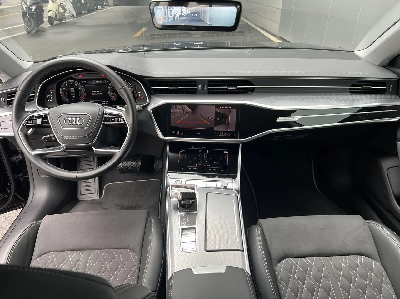 Audi 2025 A7L 2.0TFSI 45TFSI Quattro Luxury Automatic 6
