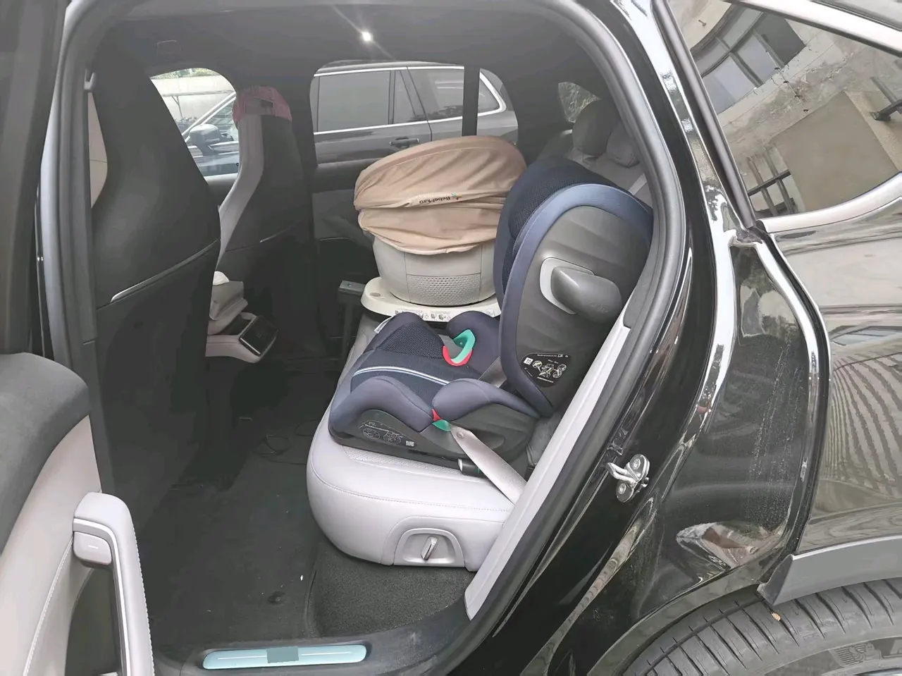 NIO 2024 EC6 75kWh automatic transmission 5